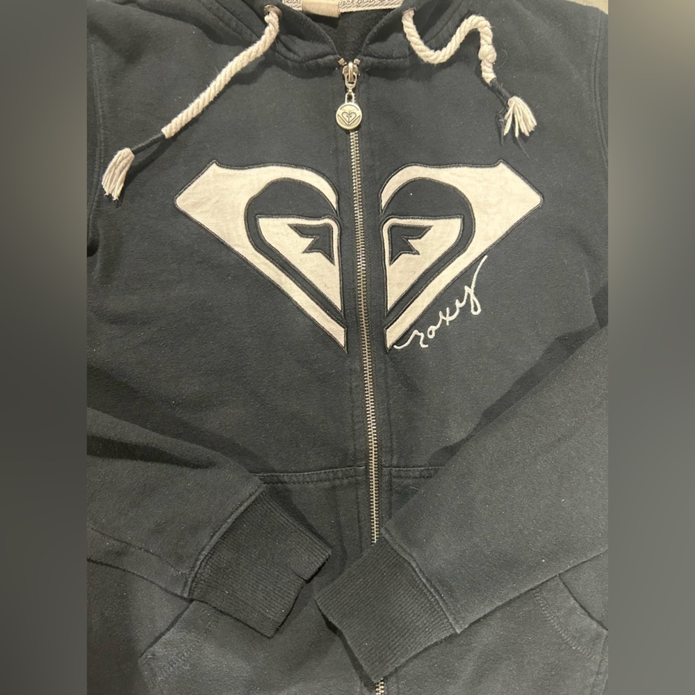 Women’s Y2K vintage Roxy hoodie - Picture 2 of 5